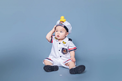 借卵生子咨询宝宝老摇头怎么回事 借卵生子咨询宝宝老摇头怎么回事